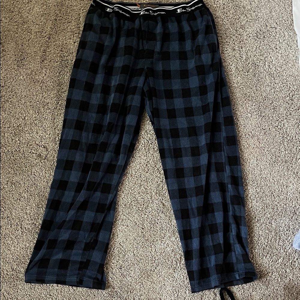 Ecko Unlimited Black and Blue Checkered Joggers